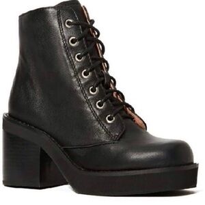 Jeffrey Campbell Tristan Black Lace-Up Ankle Boots